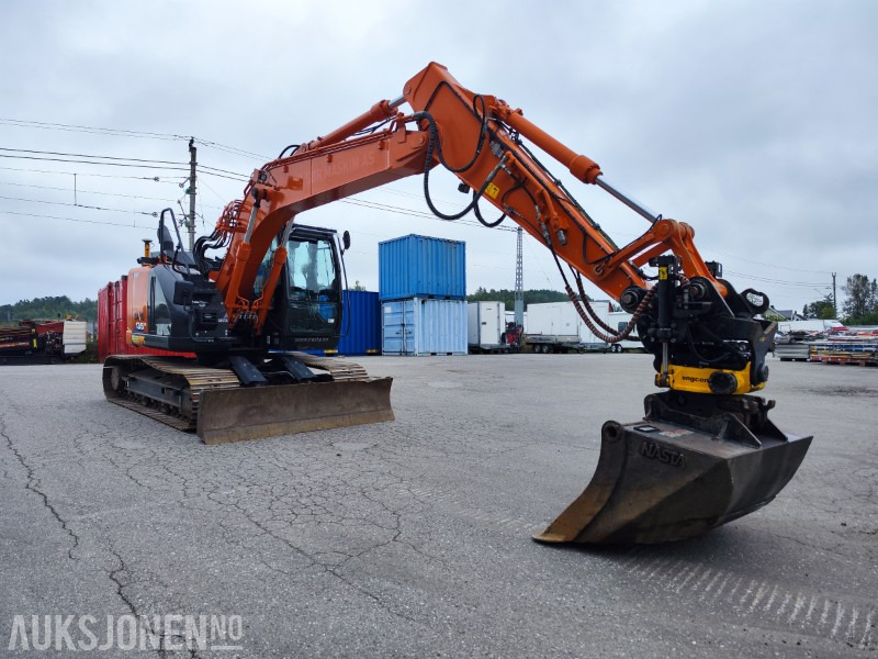 2021 Hitachi ZX135US-6 med 3D maskinstyring, tiltrotator og 3 skuffer - Graafmachine: afbeelding 4 2021 Hitachi ZX135US-6 med 3D maskinstyring, tiltrotator og 3 skuffer - Graafmachine: afbeelding 4