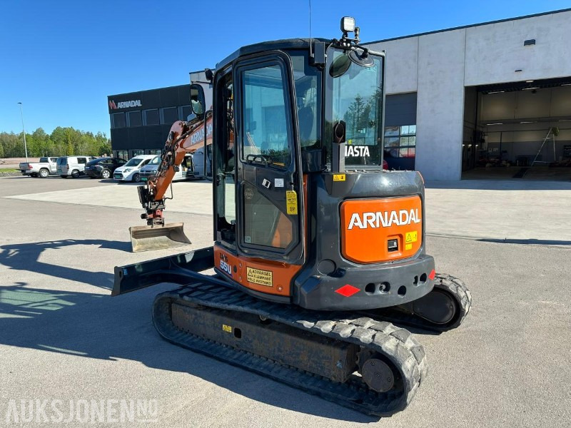 2021 Hitachi ZX55U-6 CLR gravemaskin / rotortilt / Pigghammer / 3 skuffer / 2298 timer - Graafmachine: afbeelding 5 2021 Hitachi ZX55U-6 CLR gravemaskin / rotortilt / Pigghammer / 3 skuffer / 2298 timer - Graafmachine: afbeelding 5
