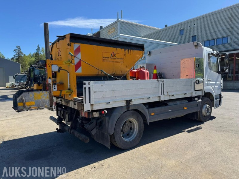 2021 Mercedes-Benz Atego 1530 lappebil/asfaltcontainer/hengsrød plan/adaptiv cruisecontrol/kamera - Vrachtwagen met open laadbak: afbeelding 5 2021 Mercedes-Benz Atego 1530 lappebil/asfaltcontainer/hengsrød plan/adaptiv cruisecontrol/kamera - Vrachtwagen met open laadbak: afbeelding 5