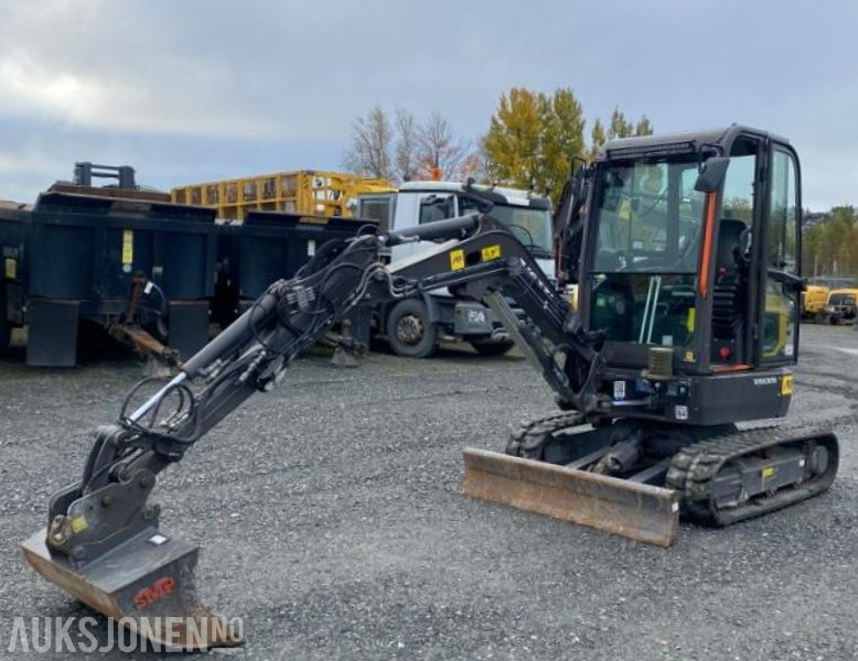 2021 Volvo ECR25 elektrisk minigraver med mye utstyr - Graafmachine: afbeelding 1 2021 Volvo ECR25 elektrisk minigraver med mye utstyr - Graafmachine: afbeelding 1