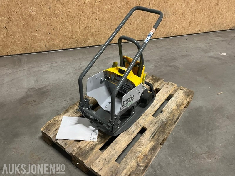 2022 Wacker Neuson vibroplate - Aps1030e - Wals: afbeelding 3 2022 Wacker Neuson vibroplate - Aps1030e - Wals: afbeelding 3