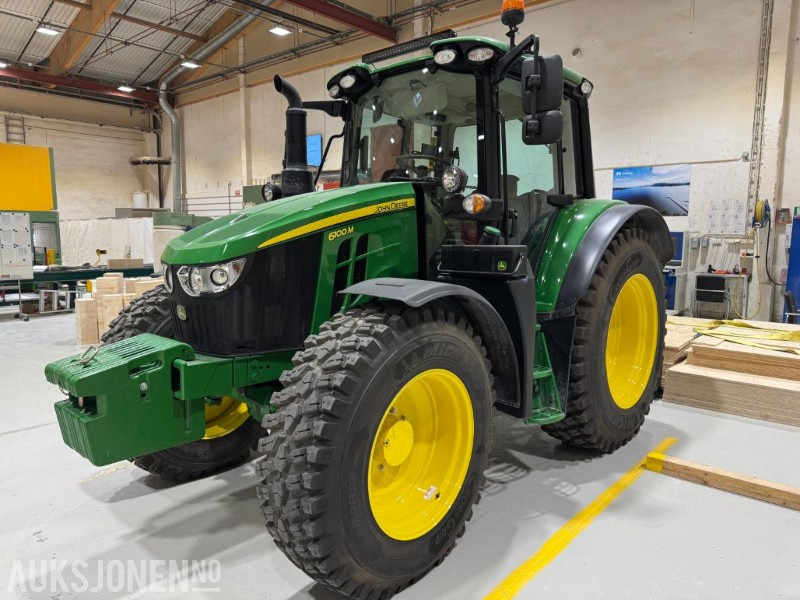 Tractor 2023 John Deere 6100M TRAKTOR MED 2 SETT HJUL, KUN 1543 TIMER: afbeelding 1