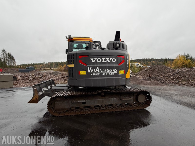 2023 Volvo ECR145EL beltegraver - HK feste - Engcon tiltrotator - Volvo pusseskuffe - Planeringsskjær - Sentralsmøring - Kun 837 timer - Graafmachine: afbeelding 4 2023 Volvo ECR145EL beltegraver - HK feste - Engcon tiltrotator - Volvo pusseskuffe - Planeringsskjær - Sentralsmøring - Kun 837 timer - Graafmachine: afbeelding 4