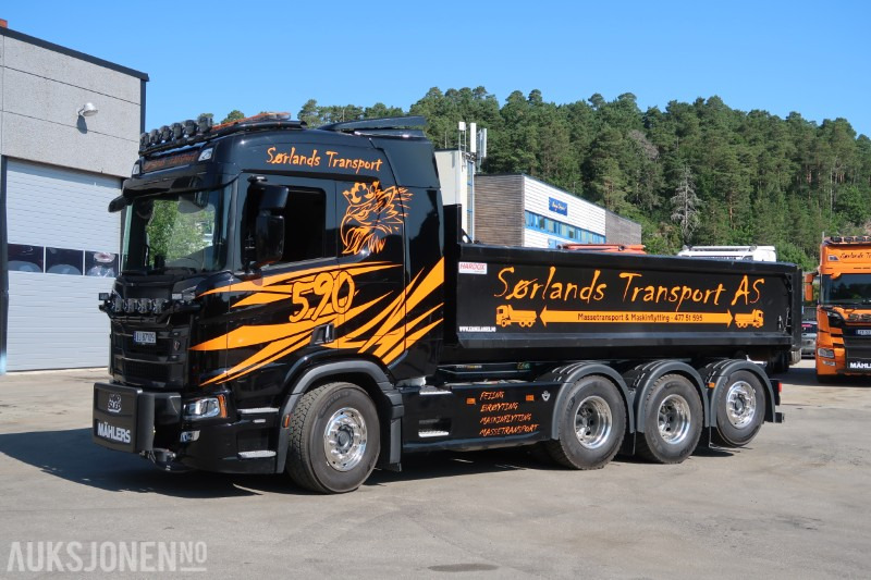 2024 Scania R590 8x4 brøyterigget krokbil m/ 24t JOAB krok - 12 000 km - serviceavtale - Haakarmsysteem vrachtwagen: afbeelding 2 2024 Scania R590 8x4 brøyterigget krokbil m/ 24t JOAB krok - 12 000 km - serviceavtale - Haakarmsysteem vrachtwagen: afbeelding 2