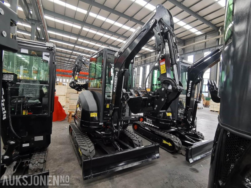 2025 Andre Grizzly Z25 Zerotail m/Hytte & Teleskopunderstell - Minigraafmachine: afbeelding 5 2025 Andre Grizzly Z25 Zerotail m/Hytte & Teleskopunderstell - Minigraafmachine: afbeelding 5