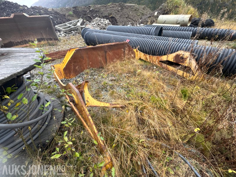 2006 Baklem til Bell 25 - Aanbouwdeel voor Bouwmachine: afbeelding 4 2006 Baklem til Bell 25 - Aanbouwdeel voor Bouwmachine: afbeelding 4