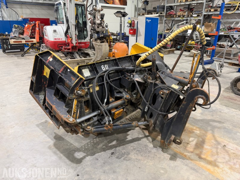 2008 Tellefsdal Klappvnge - klar for nye oppdrag - Aanbouwdeel voor Bouwmachine: afbeelding 3 2008 Tellefsdal Klappvnge - klar for nye oppdrag - Aanbouwdeel voor Bouwmachine: afbeelding 3