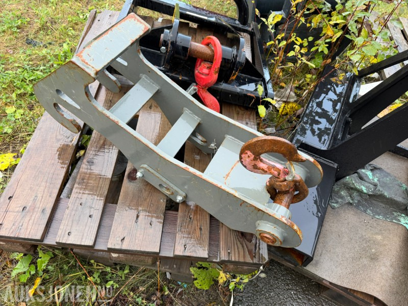 2010 Dieci BUB 2448 lastekrok 4 tonn - Aanbouwdeel voor Bouwmachine: afbeelding 1 2010 Dieci BUB 2448 lastekrok 4 tonn - Aanbouwdeel voor Bouwmachine: afbeelding 1