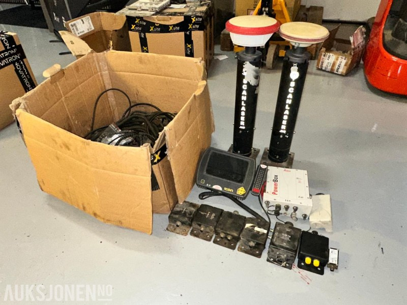 2013 Leica GPS Maskinstyring – Komplett system - Aanbouwdeel voor Bouwmachine: afbeelding 2 2013 Leica GPS Maskinstyring – Komplett system - Aanbouwdeel voor Bouwmachine: afbeelding 2