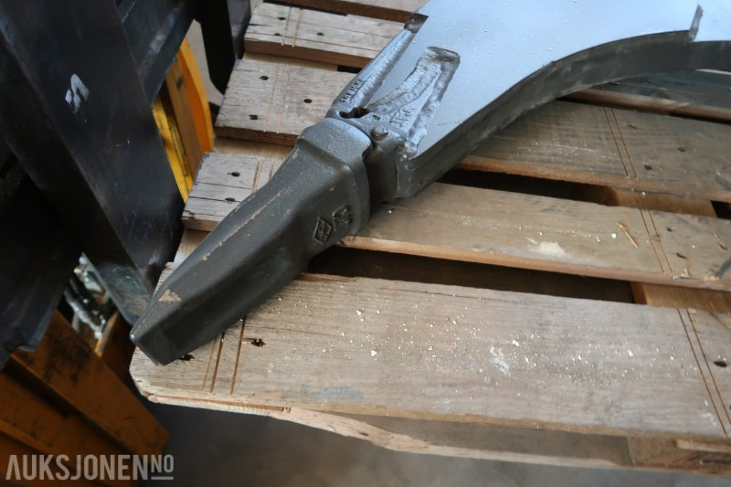 2013 MGU Ripper S/G 60 feste - Ubrukt! - Aanbouwdeel voor Bouwmachine: afbeelding 4 2013 MGU Ripper S/G 60 feste - Ubrukt! - Aanbouwdeel voor Bouwmachine: afbeelding 4