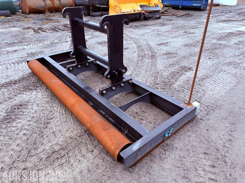 2021 Planeringsbjølke 6742/5/1 Volvo BM feste - 3000 mm bredde - Aanbouwdeel voor Bouwmachine: afbeelding 5 2021 Planeringsbjølke 6742/5/1 Volvo BM feste - 3000 mm bredde - Aanbouwdeel voor Bouwmachine: afbeelding 5