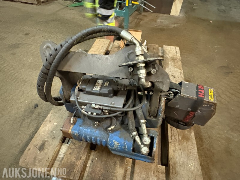 2021 SMP MACS 12v tiltrotator - S40 feste - Aanbouwdeel voor Bouwmachine: afbeelding 4 2021 SMP MACS 12v tiltrotator - S40 feste - Aanbouwdeel voor Bouwmachine: afbeelding 4