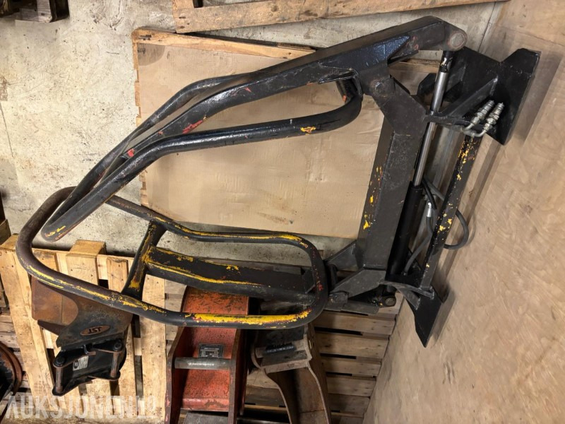 BOBCAT RUNDBALLEKLYPE. SKID STEER FESTE - Aanbouwdeel voor Bouwmachine: afbeelding 2 BOBCAT RUNDBALLEKLYPE. SKID STEER FESTE - Aanbouwdeel voor Bouwmachine: afbeelding 2