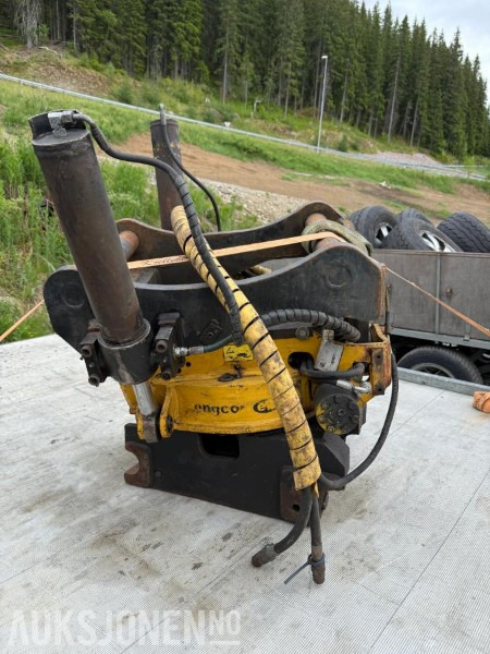 Engcon EC20 Tiltrotator med S70 feste - Aanbouwdeel voor Bouwmachine: afbeelding 2 Engcon EC20 Tiltrotator med S70 feste - Aanbouwdeel voor Bouwmachine: afbeelding 2