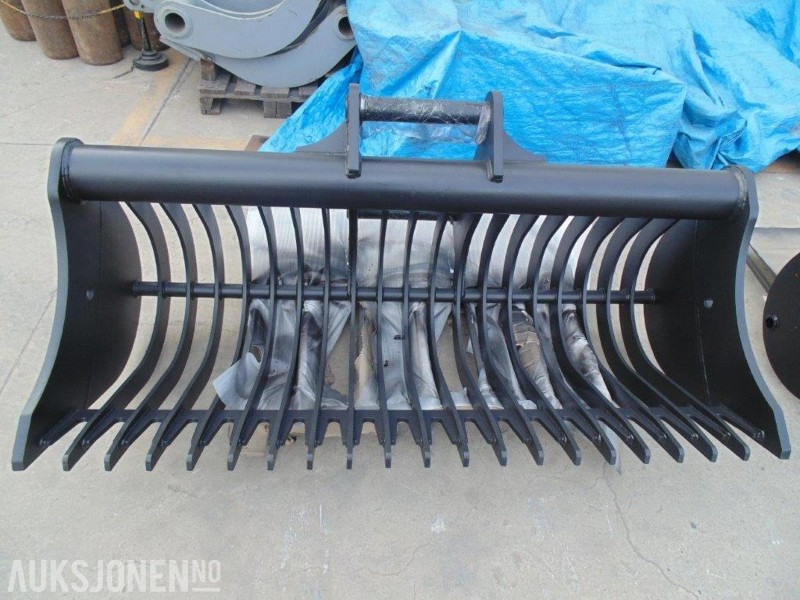 S70 Rake for 17-25 tonn maskin - 2000mm bredde - Aanbouwdeel voor Bouwmachine: afbeelding 1 S70 Rake for 17-25 tonn maskin - 2000mm bredde - Aanbouwdeel voor Bouwmachine: afbeelding 1