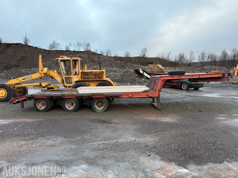 1976 HI GAIN LBS 33-EM - Maskinsemi - 3 akslet - Rep.objekt - Aanhangwagen: afbeelding 4 1976 HI GAIN LBS 33-EM - Maskinsemi - 3 akslet - Rep.objekt - Aanhangwagen: afbeelding 4