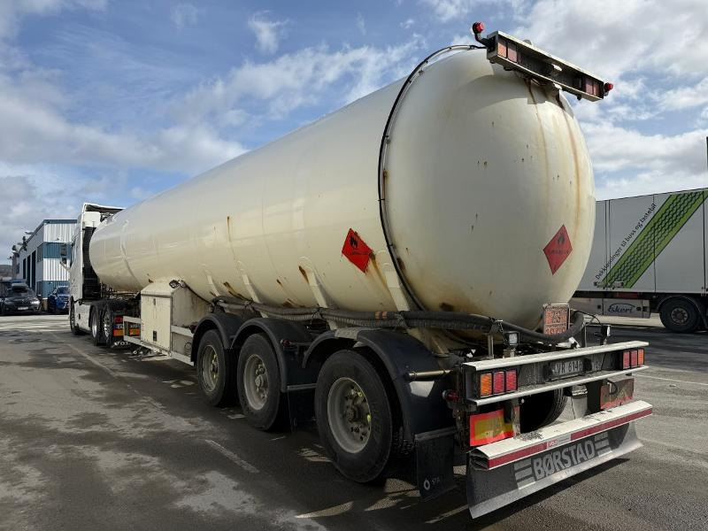 2003 Tankmobil tanksemi - EU og ADR godkjent! - Aanhangwagen: afbeelding 4 2003 Tankmobil tanksemi - EU og ADR godkjent! - Aanhangwagen: afbeelding 4