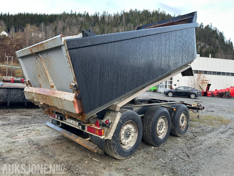 2005 Maur Bilpåbygg tippkjerre / trippelkjerre - Aanhangwagen: afbeelding 3 2005 Maur Bilpåbygg tippkjerre / trippelkjerre - Aanhangwagen: afbeelding 3