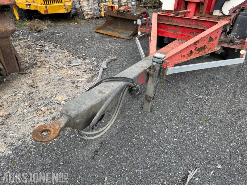 2006 Nik. Haugrønning asfalt trippelkjerre - Aanhangwagen: afbeelding 2 2006 Nik. Haugrønning asfalt trippelkjerre - Aanhangwagen: afbeelding 2