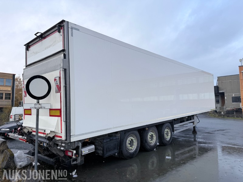 2020 Schmitz Cargobull thermotralle - med bakløft - Aanhangwagen: afbeelding 4 2020 Schmitz Cargobull thermotralle - med bakløft - Aanhangwagen: afbeelding 4