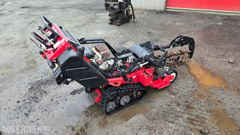 Barreto E1624STKB Kjedegraver – 2019 modell – 60 cm gravedybde - Bouwmaterieel: afbeelding 4 Barreto E1624STKB Kjedegraver – 2019 modell – 60 cm gravedybde - Bouwmaterieel: afbeelding 4