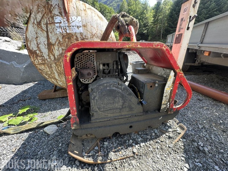 Bomag Reverserbar Vibroplate - Bouwmaterieel: afbeelding 5 Bomag Reverserbar Vibroplate - Bouwmaterieel: afbeelding 5