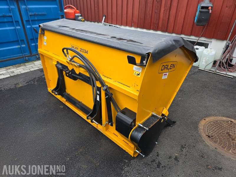 Dalen 2034-U sandstrøer - Hydraulisk - 2 meter strøbredde - 1300 liter - Bouwmaterieel: afbeelding 5 Dalen 2034-U sandstrøer - Hydraulisk - 2 meter strøbredde - 1300 liter - Bouwmaterieel: afbeelding 5