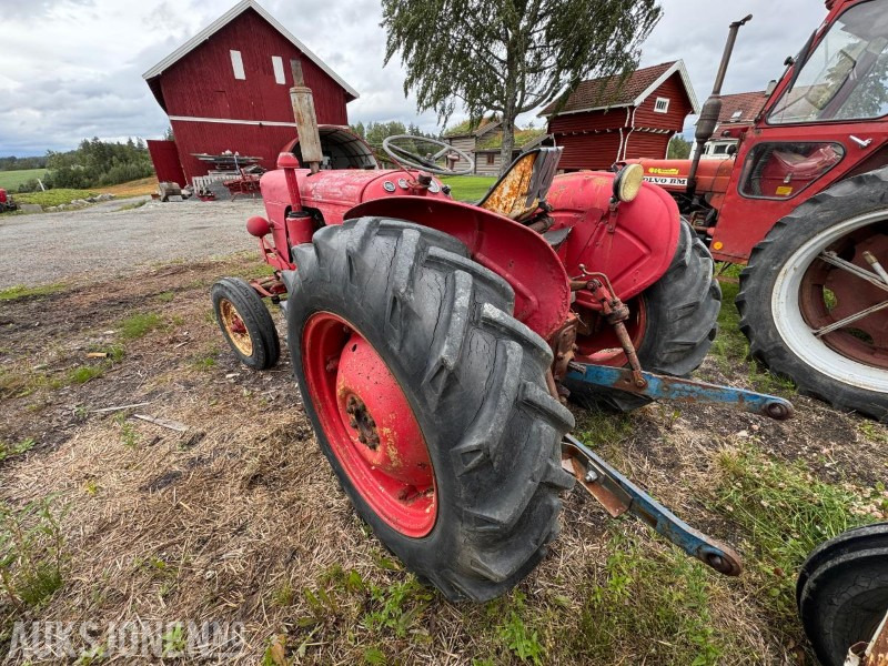David Brown 850 traktor - Tractor: afbeelding 3 David Brown 850 traktor - Tractor: afbeelding 3