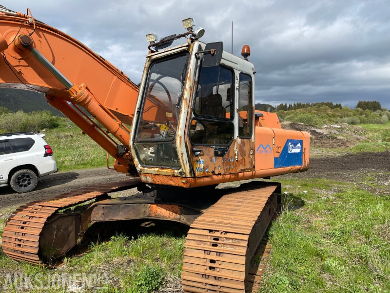 Fiat-Hitachi FH200LC.3 Gravemaskin - Graafmachine: afbeelding 2 Fiat-Hitachi FH200LC.3 Gravemaskin - Graafmachine: afbeelding 2