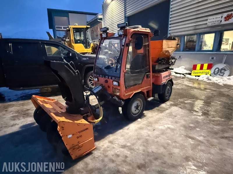 2007 Holder C2.42 Minitraktor/Redskapsbærer - V-Plog - Fres - Feiemaskin - Strøer - 3764T - Gemeentelijke machine/ Speciaal: afbeelding 5 2007 Holder C2.42 Minitraktor/Redskapsbærer - V-Plog - Fres - Feiemaskin - Strøer - 3764T - Gemeentelijke machine/ Speciaal: afbeelding 5