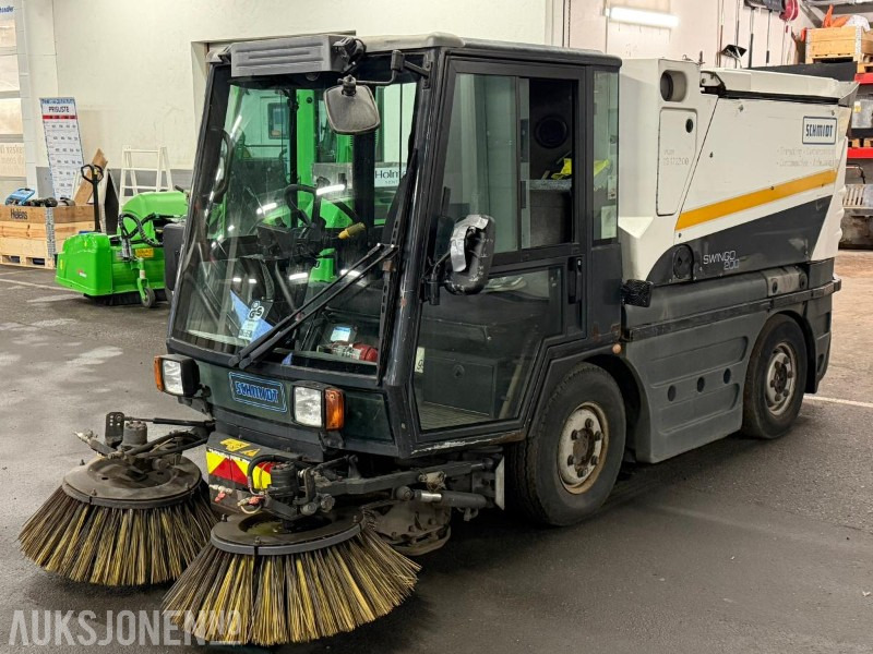 2010 Schmidt Compact 200 feiebil / Rep.objekt - Gemeentelijke machine/ Speciaal: afbeelding 1 2010 Schmidt Compact 200 feiebil / Rep.objekt - Gemeentelijke machine/ Speciaal: afbeelding 1