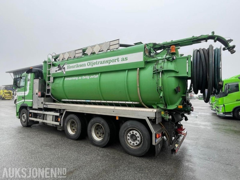 2010 VOLVO FH500 8X4 INTERCONSULT SS2343 BST3-17CR ADR SLAMSUGER MED HØYTRYKKSPYLER - 203576 KM. - Gemeentelijke machine/ Speciaal: afbeelding 5 2010 VOLVO FH500 8X4 INTERCONSULT SS2343 BST3-17CR ADR SLAMSUGER MED HØYTRYKKSPYLER - 203576 KM. - Gemeentelijke machine/ Speciaal: afbeelding 5