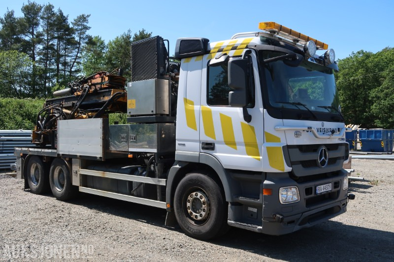 2013 Mercedes-Benz ACTROS 2641 - AMV Rekkverksrigg - Gemeentelijke machine/ Speciaal: afbeelding 3 2013 Mercedes-Benz ACTROS 2641 - AMV Rekkverksrigg - Gemeentelijke machine/ Speciaal: afbeelding 3