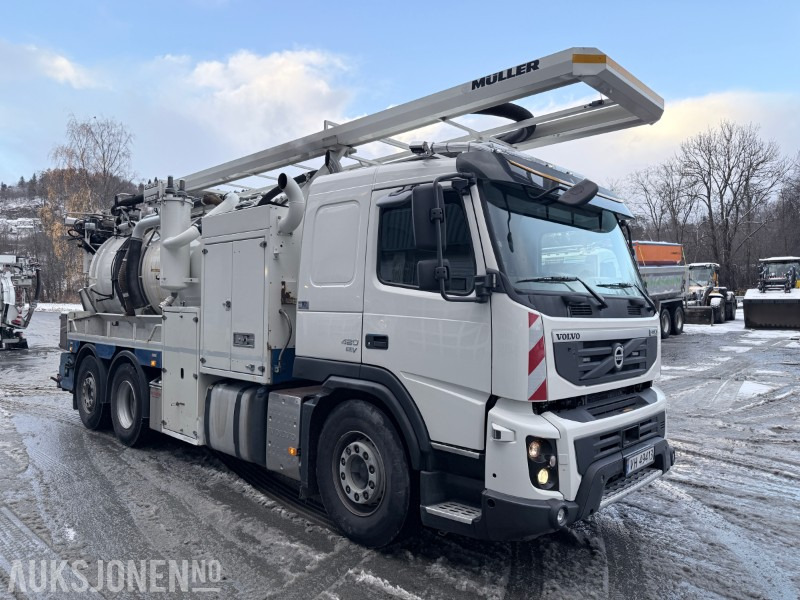 2013 Volvo FMX 420 suge/spylebil - 129 516km! - Gemeentelijke machine/ Speciaal: afbeelding 3 2013 Volvo FMX 420 suge/spylebil - 129 516km! - Gemeentelijke machine/ Speciaal: afbeelding 3