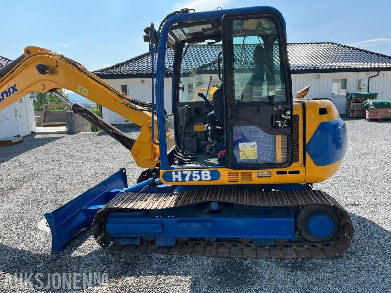 Hanix H75B gravemaskin - Graafmachine: afbeelding 3 Hanix H75B gravemaskin - Graafmachine: afbeelding 3
