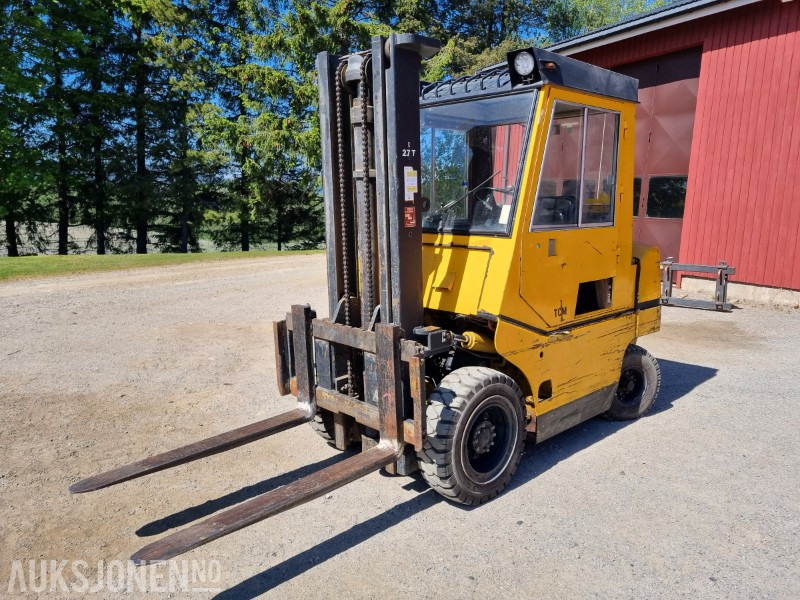 1980 TCM FD30Z5 truck 2.7 T Diesel - Intern transport: afbeelding 1 1980 TCM FD30Z5 truck 2.7 T Diesel - Intern transport: afbeelding 1