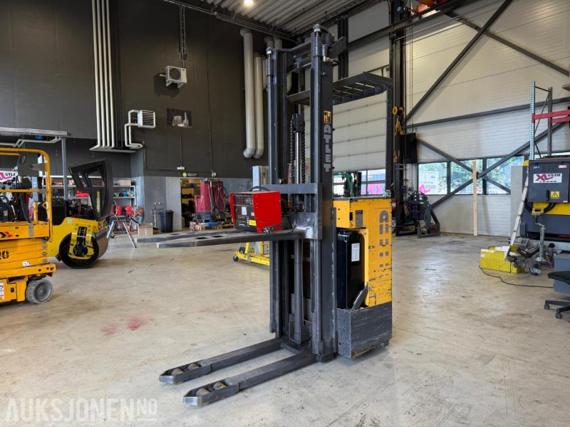 1997 Atlet 125 STFV 420 AJN plukktruck. - Intern transport: afbeelding 1 1997 Atlet 125 STFV 420 AJN plukktruck. - Intern transport: afbeelding 1