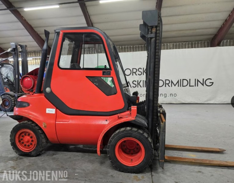 2005 Linde H40T KUN 1074 Timer - Intern transport: afbeelding 3 2005 Linde H40T KUN 1074 Timer - Intern transport: afbeelding 3