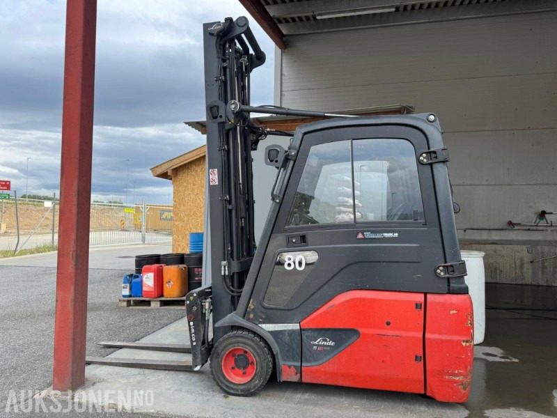 2017 Linde E18 motvektstruck, løftehøyde 6515, løftekapasitet 1800 kg - Intern transport: afbeelding 2 2017 Linde E18 motvektstruck, løftehøyde 6515, løftekapasitet 1800 kg - Intern transport: afbeelding 2