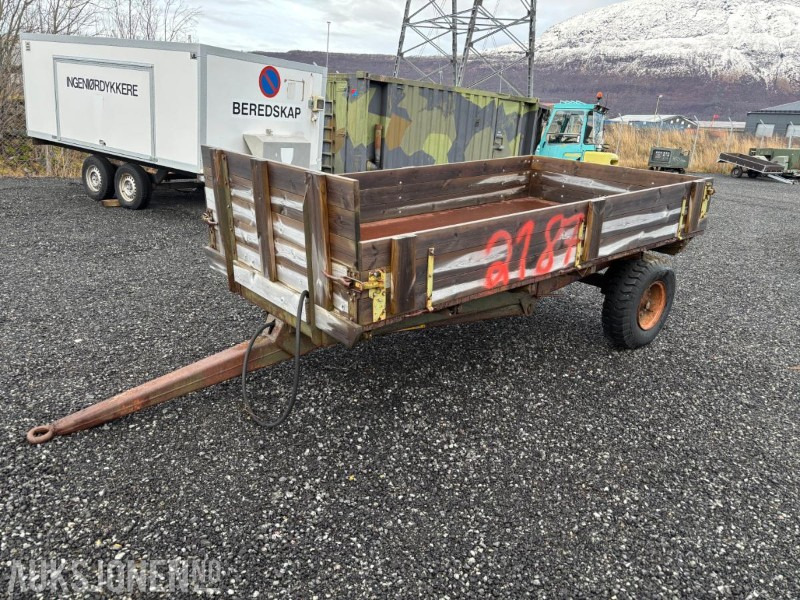 1976 Moelven modell 305 traktorhenger - Landbouwmachine: afbeelding 4 1976 Moelven modell 305 traktorhenger - Landbouwmachine: afbeelding 4