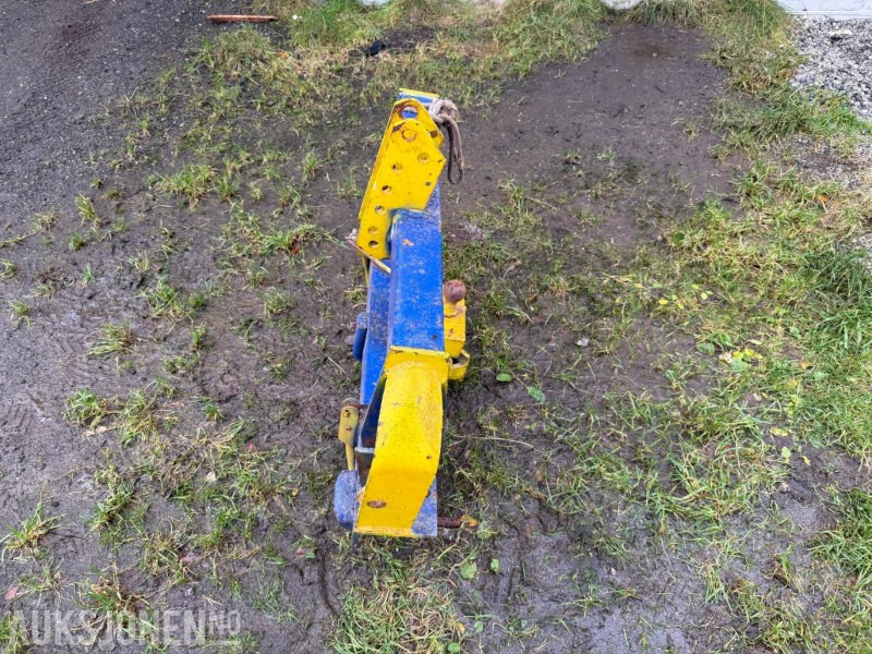 1990 Kombi-hengerfeste med kule og krok - Landbouwmachine: afbeelding 3 1990 Kombi-hengerfeste med kule og krok - Landbouwmachine: afbeelding 3