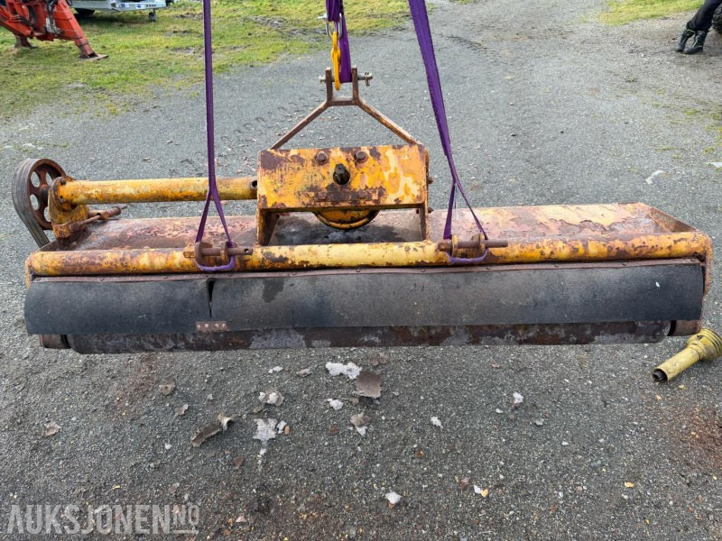 1990 SMA Beitepusser 100710 - Landbouwmachine: afbeelding 2 1990 SMA Beitepusser 100710 - Landbouwmachine: afbeelding 2