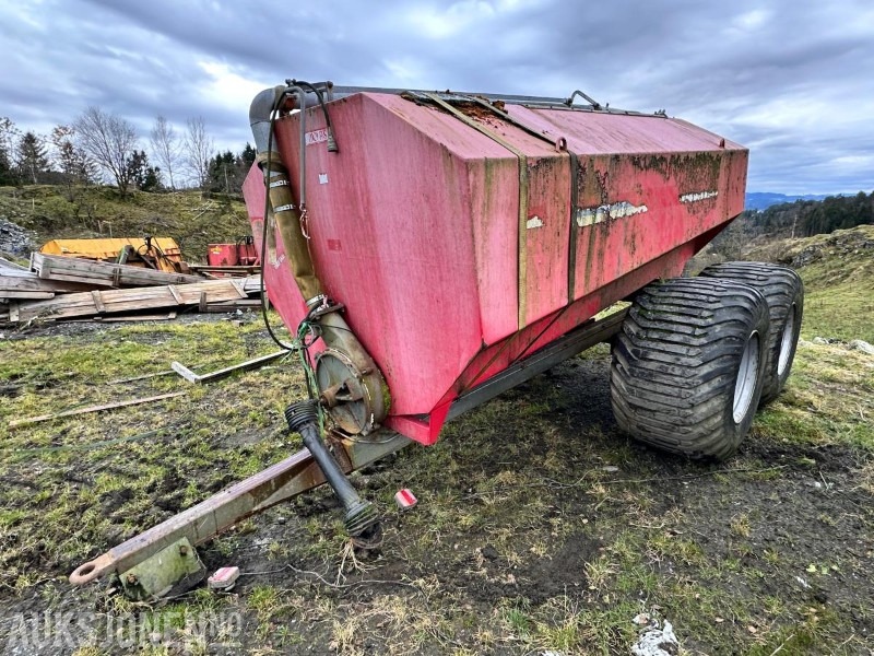 2005 MOI BG 8 Gjødselvogn m/Vogelsang spreder - Landbouwmachine: afbeelding 1 2005 MOI BG 8 Gjødselvogn m/Vogelsang spreder - Landbouwmachine: afbeelding 1
