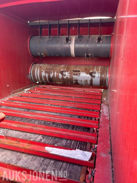 2006 TKS Combicutter 27104 - Landbouwmachine: afbeelding 1 2006 TKS Combicutter 27104 - Landbouwmachine: afbeelding 1