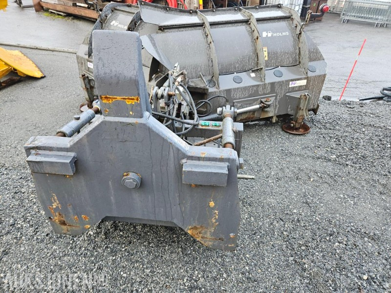 2008 Holms Vikeplog / Snøplog - Type KHV-3.2 - Hydraulisk løft - Bredde 3200 mm - Landbouwmachine: afbeelding 4 2008 Holms Vikeplog / Snøplog - Type KHV-3.2 - Hydraulisk løft - Bredde 3200 mm - Landbouwmachine: afbeelding 4