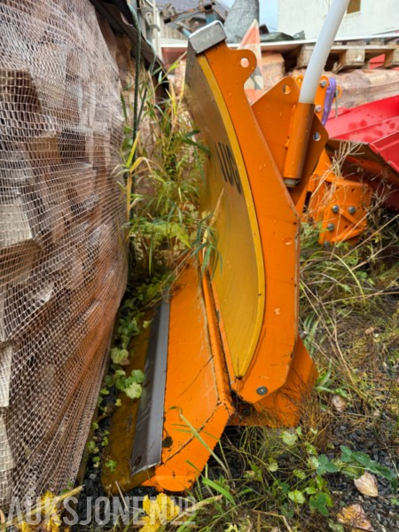 2008 ZAUGG AG Eggiwil (Sveits) G8K-240 snøskjær / snøplog - Landbouwmachine: afbeelding 4 2008 ZAUGG AG Eggiwil (Sveits) G8K-240 snøskjær / snøplog - Landbouwmachine: afbeelding 4