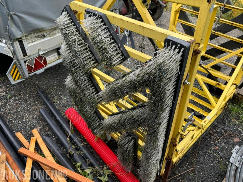 2010 Rolugro Kunstgresskost / slodd - Landbouwmachine: afbeelding 4 2010 Rolugro Kunstgresskost / slodd - Landbouwmachine: afbeelding 4
