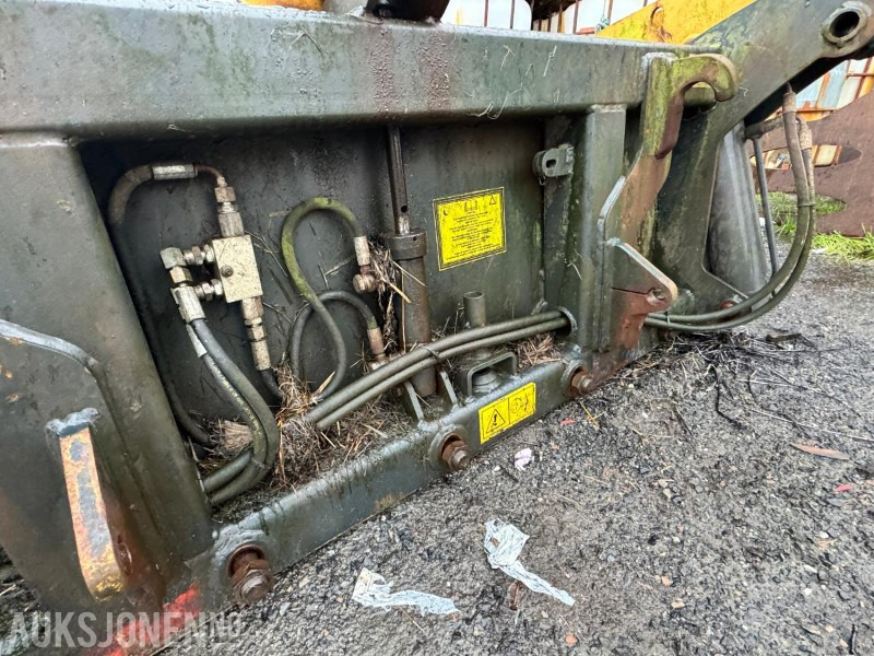 Landbouwmachine 2011 Tanco Rundballedeler I70 - maks rundballe størrelse: B = 1,3 m - Ø 1,35 m: afbeelding 9 Landbouwmachine 2011 Tanco Rundballedeler I70 - maks rundballe størrelse: B = 1,3 m - Ø 1,35 m: afbeelding 9