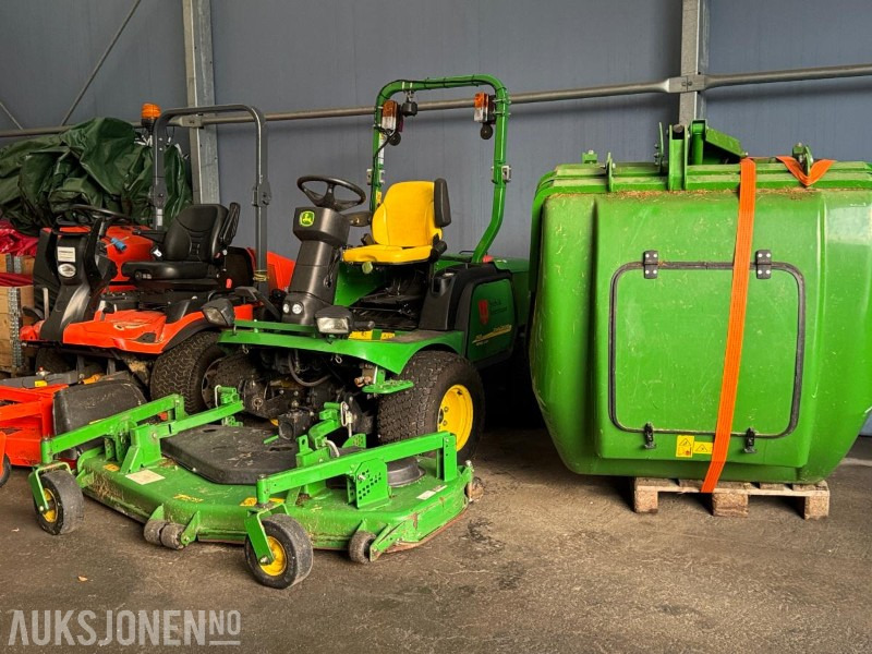 2012 John Deere 1565 Sitteklipper med oppsamler / Plentraktor / 947 timer - Landbouwmachine: afbeelding 1 2012 John Deere 1565 Sitteklipper med oppsamler / Plentraktor / 947 timer - Landbouwmachine: afbeelding 1
