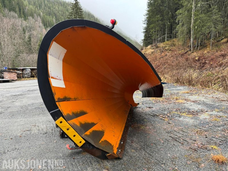 2013 Tellefsdal Snøskjær 360cm - Landbouwmachine: afbeelding 3 2013 Tellefsdal Snøskjær 360cm - Landbouwmachine: afbeelding 3